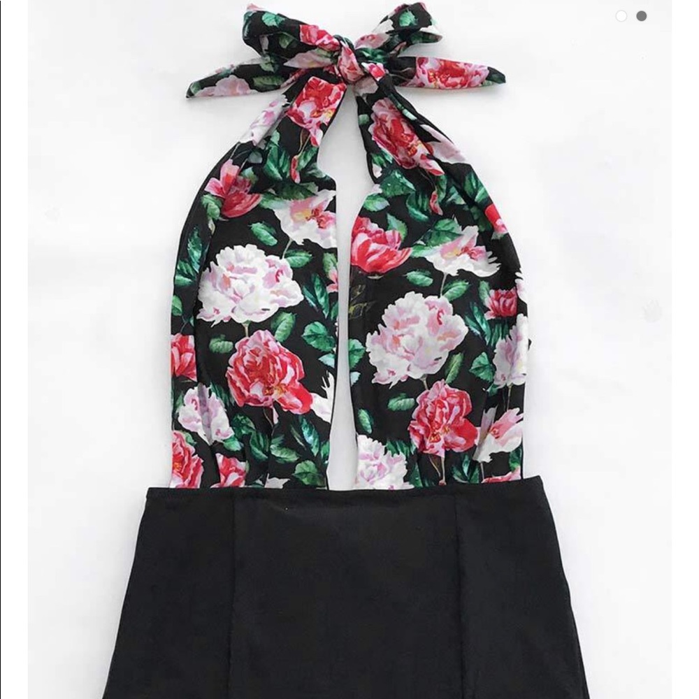 Cupshe Look Up To Sky Halter One-piece Swimsuit